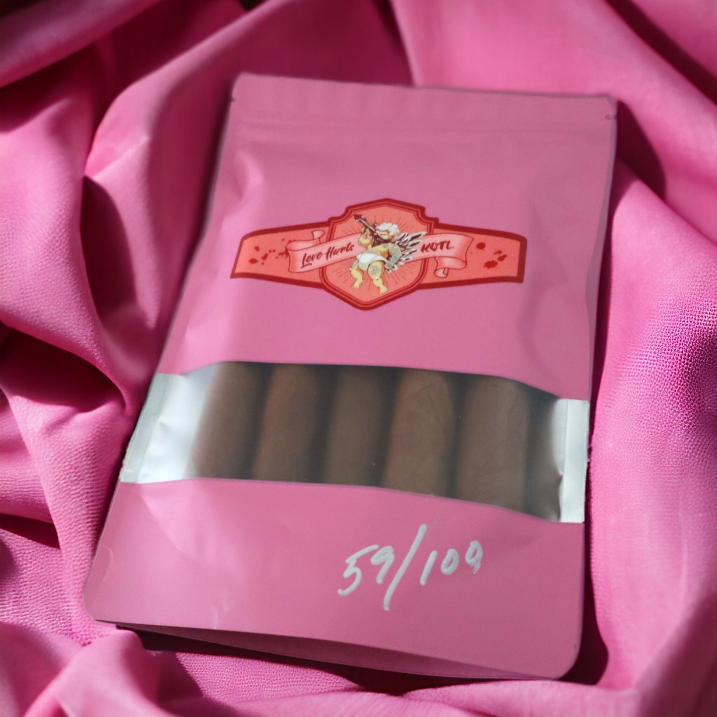 Love Hurts LE Pig Tail