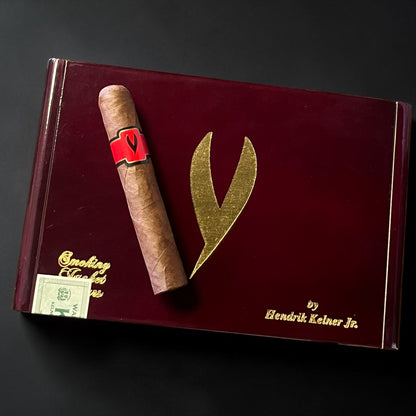 Smoking Jacket Cigars Imperial