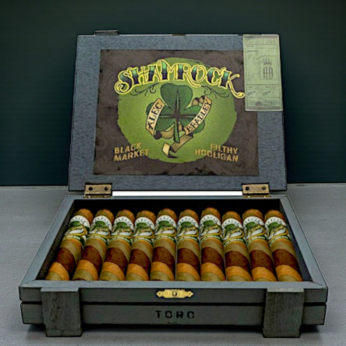 Alec Bradley Black Market Filthy Hooligan Shamrock