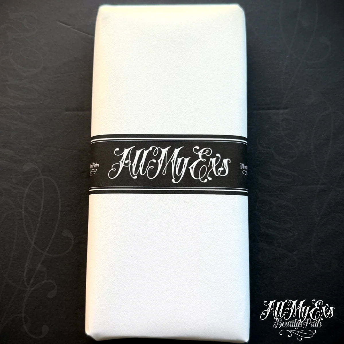 Ezra Zion All My Ex's Beauty's Pain Lancero